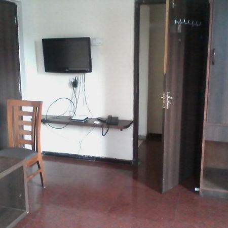 Hotel Jalaja Heritage Thane Bagian luar foto