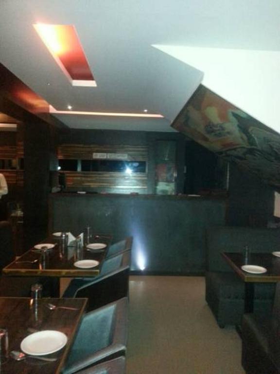 Hotel Jalaja Heritage Thane Bagian luar foto