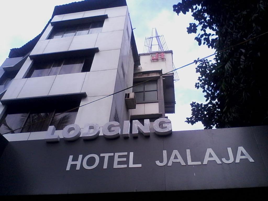 Hotel Jalaja Heritage Thane Bagian luar foto